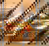 Electric Avenue JR - Accommodation Batemans Bay