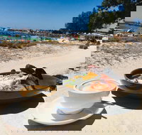 Frankie's on Rotto - Accommodation Batemans Bay