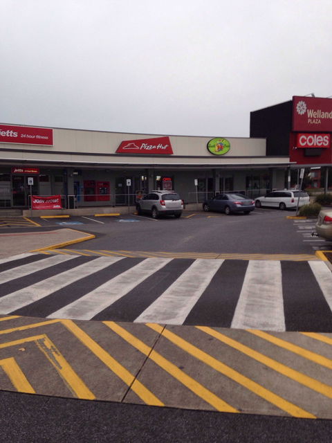 Pizza Hut - Welland - Accommodation Batemans Bay 0
