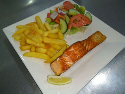 King Prawn Seafood & Grill - Accommodation Batemans Bay 0