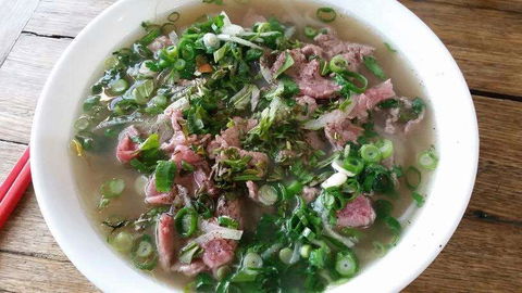 Phuong's Vietnamese Take Away - Accommodation Batemans Bay 0