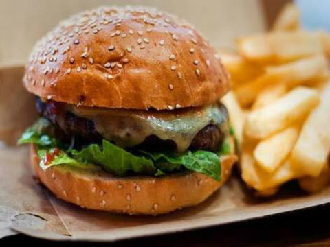 Takeaway On Lee - Closed Until Further Notice - Accommodation Batemans Bay 1