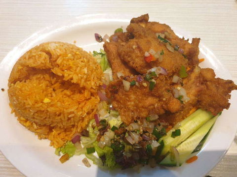 Moon Diem Hen Restaurant - Accommodation Batemans Bay 0