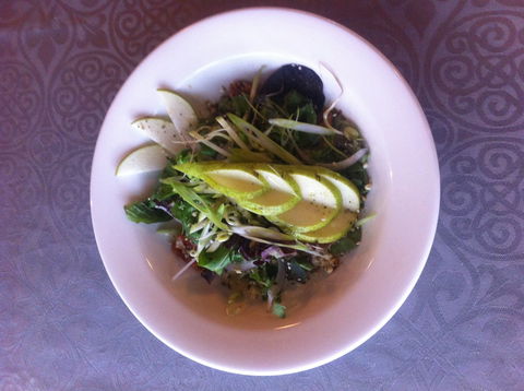 Riverside Bar And Restaurant: Mount Seaview Resort - Accommodation Batemans Bay 2