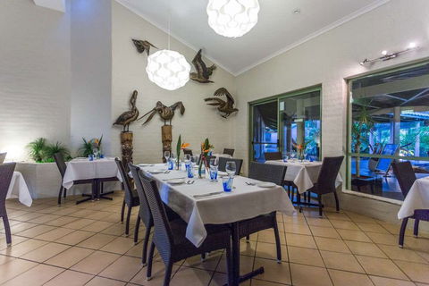 Wild Prawn Cafe Bar And Grill - Accommodation Batemans Bay 0