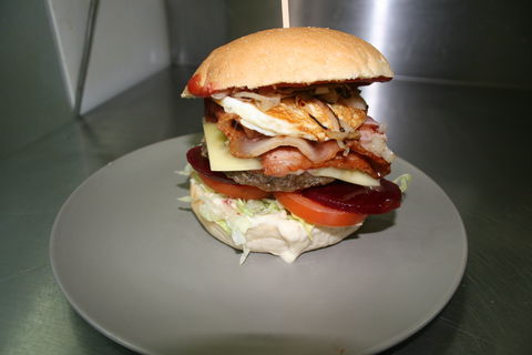 Cruisers Hub Cafe - Accommodation Batemans Bay 1