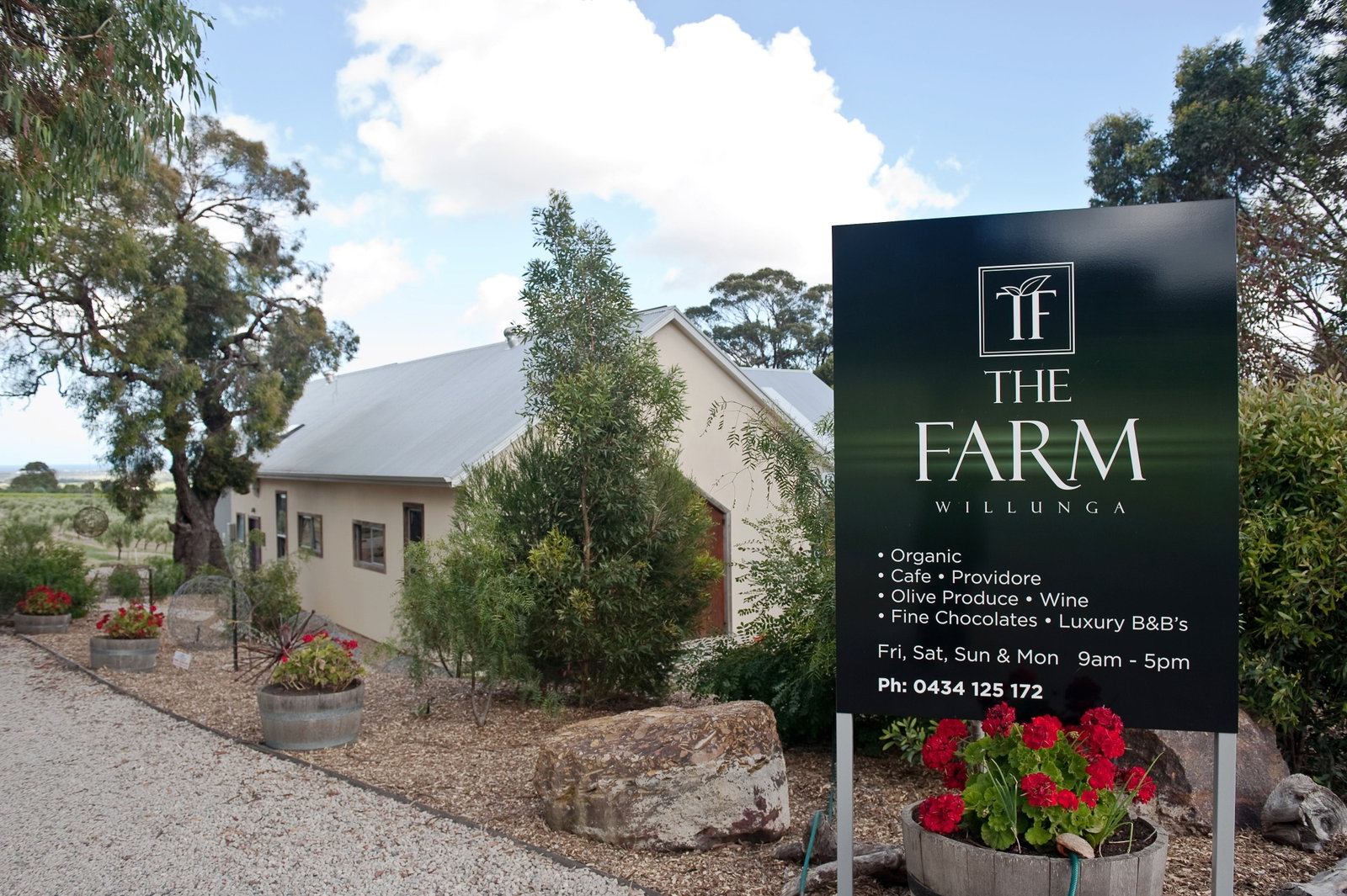 Whites Valley SA Accommodation Batemans Bay