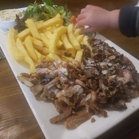 ARZ Lebanese Cuisine - Accommodation Batemans Bay 0