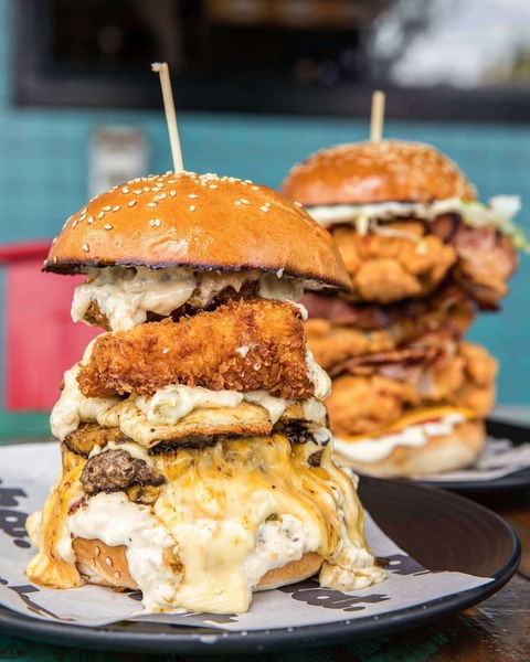 PHAT Pizza And Burger Bar - Accommodation Batemans Bay 0