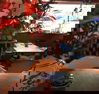 White Rabbit Record Bar - Accommodation Batemans Bay