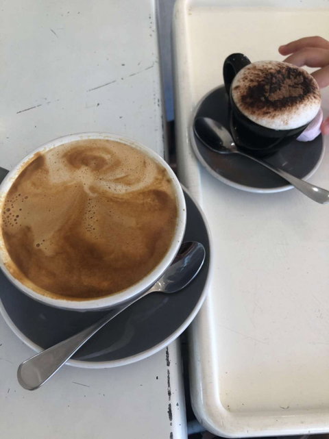 Roundabout Espresso - Accommodation Batemans Bay 0