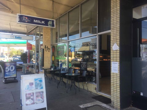 Trishes Lunch Stop - Accommodation Batemans Bay 0