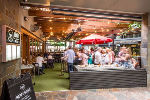 Henry & The Fox - Accommodation Batemans Bay 0