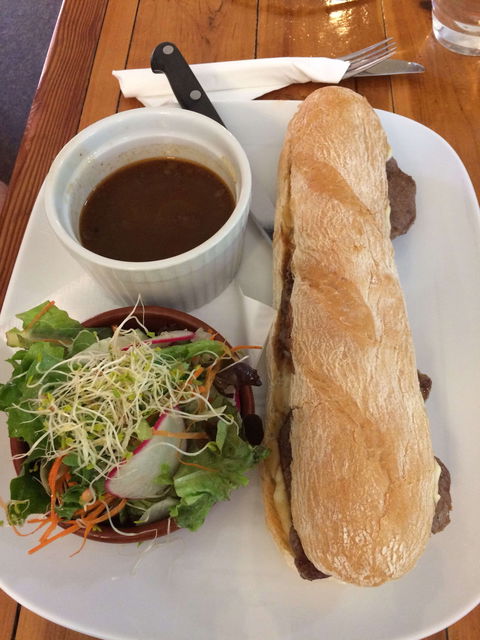 The Palms Cafe - Accommodation Batemans Bay 0