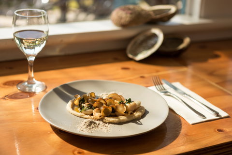 Forage On The Foreshore - Accommodation Batemans Bay 0