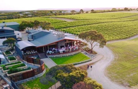The Line & Label Restaurant - Accommodation Batemans Bay 1