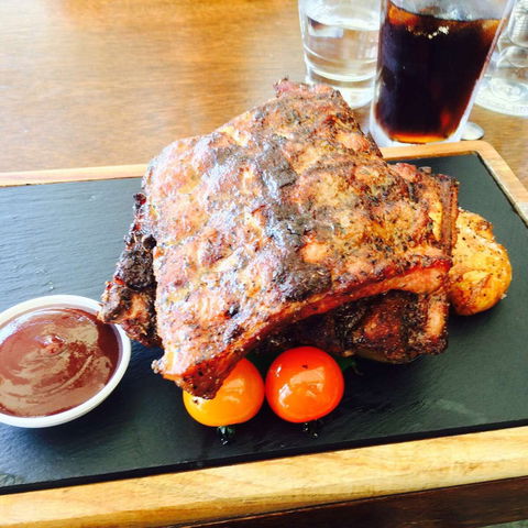 Aura Tapas & Loungebar - Accommodation Batemans Bay 0