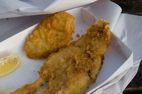 DJ's Fish 'N' Chips - Accommodation Batemans Bay 0