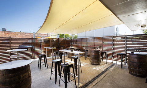 The Imperial Hotel - Accommodation Batemans Bay 0