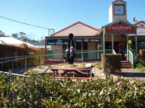 Mogo Pies - Accommodation Batemans Bay 0