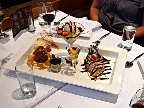 Shanikas Italian Trattoria - Accommodation Batemans Bay 0