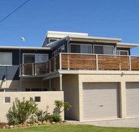 Surabaya Johnny's - Accommodation Batemans Bay