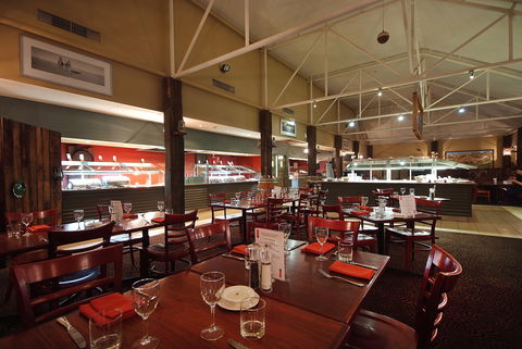 The Bough House Restaurant - Accommodation Batemans Bay 0