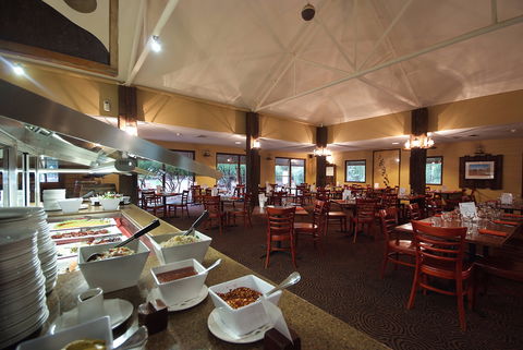 The Bough House Restaurant - Accommodation Batemans Bay 1