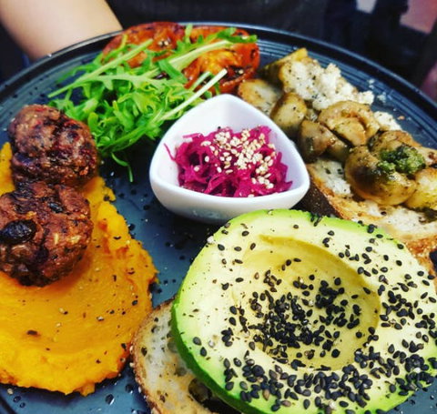 Gathered Kitchen - Accommodation Batemans Bay 0