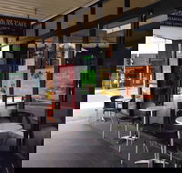 Gold'n Bean Cafe - Accommodation Batemans Bay