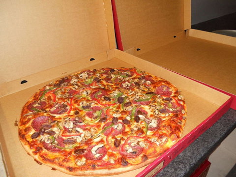 Amici Pizza Cafe - Accommodation Batemans Bay 0