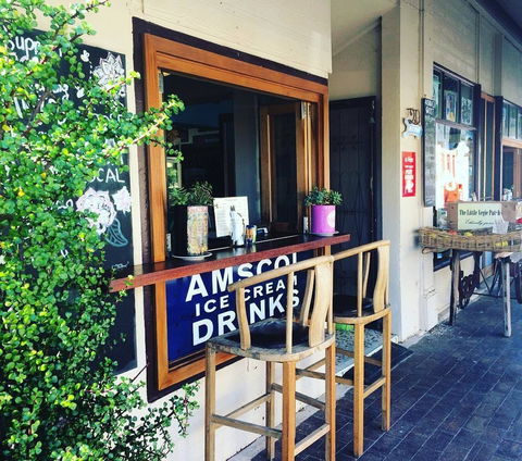 Jelly Cafe - Accommodation Batemans Bay 0