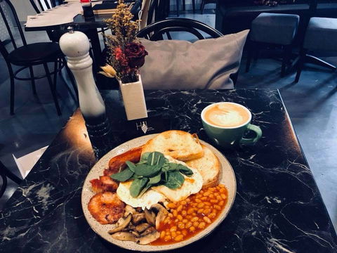 HWL Cafe & Bar - Accommodation Batemans Bay 0