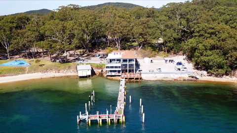 Little Beach Boathouse Restaurant And Bar - Accommodation Batemans Bay 0