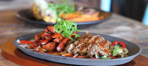 Cactus Jack's Bar & Grill - Accommodation Batemans Bay 3