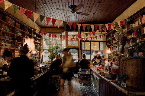 Cliffy's Emporium - Accommodation Batemans Bay 0