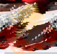 Shakey Tables - Accommodation Batemans Bay