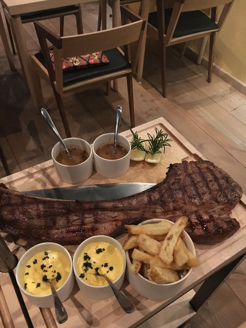 A Hereford Beefstouw - Accommodation Batemans Bay 2