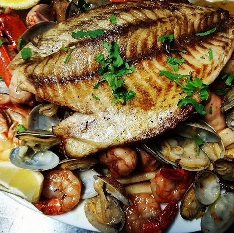 Casa Do Benfica Portuguese Restaurant - Accommodation Batemans Bay 0