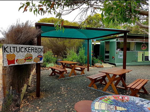 KI Tuckerbox - Accommodation Batemans Bay 0