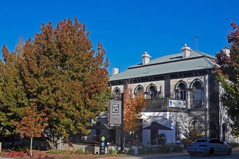 The Crafers Hotel - Accommodation Batemans Bay 0