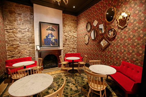 The Crafers Hotel - Accommodation Batemans Bay 2