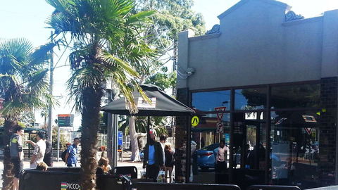 Express Cafe - Accommodation Batemans Bay 0