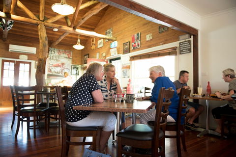 Idle In Cafe - Accommodation Batemans Bay 2