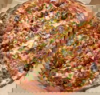 Italian Gourmet Pizza - Accommodation Batemans Bay