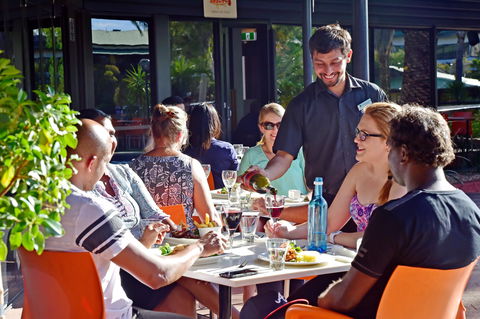 Barra On Todd Restaurant And Bar - Accommodation Batemans Bay 2