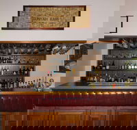 McNevin's Gunyah Restaurant - Accommodation Batemans Bay