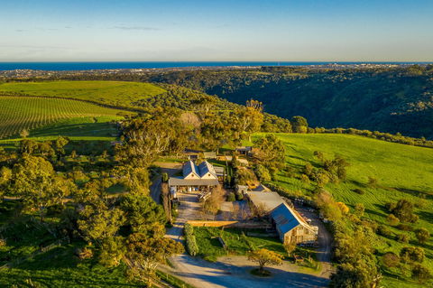 Samuel's Gorge Winery - Accommodation Batemans Bay 0