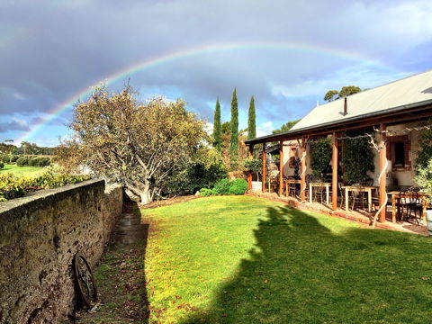 Samuel's Gorge Winery - Accommodation Batemans Bay 1