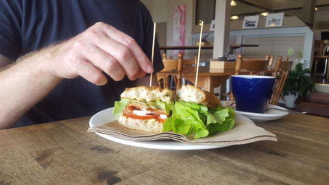 Caseys Cafe - Accommodation Batemans Bay 0